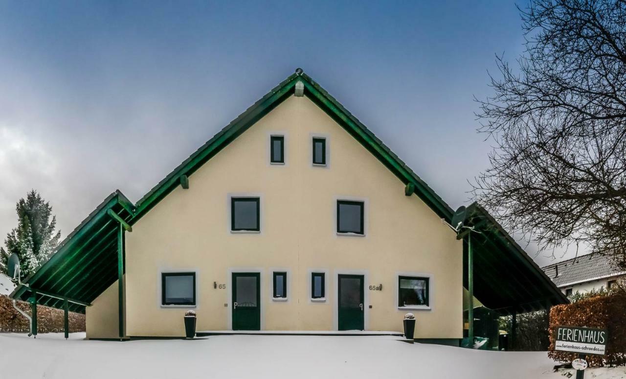 Ferienhaeuser Schroeder Montjoie Extérieur photo